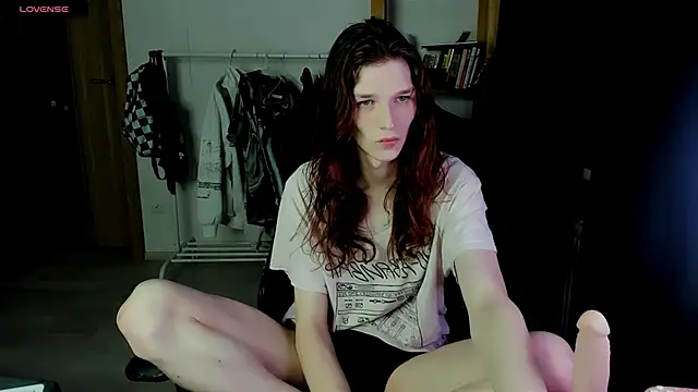 Snapshot of iceseeker2 chatting on March 2, 2:03 am iceseeker2 online show from March 2, 2:03 am