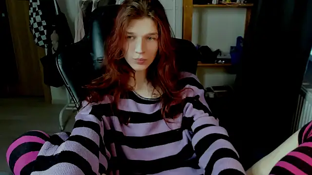 iceseeker2 online show from April 13, 6:08 am