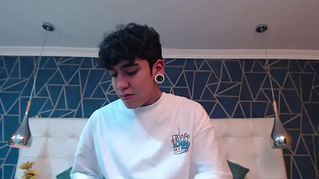 MarkOlsenn online show from January 8, 3:03 pm