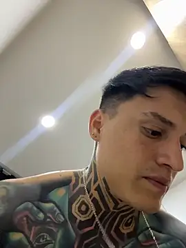 Chrissblack online show from February 22, 5:40 am