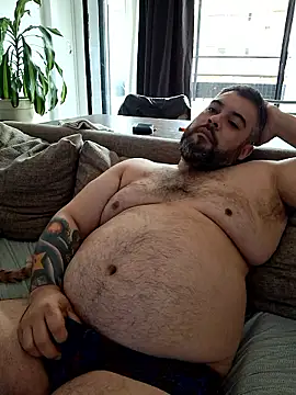 Gummyto online show from January 9, 8:21 pm