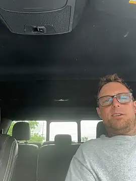Snapshot of WIDBIGWHITECOCK chatting on June 7, 5:16 pm WIDBIGWHITECOCK online show from June 7, 5:16 pm