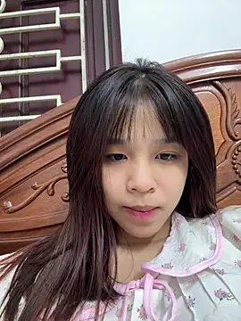 Lyli-122 online show from February 7, 10:41 am