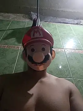 Snapshot of paladito01 chatting on February 9, 11:20 pm paladito01 online show from February 9, 11:20 pm