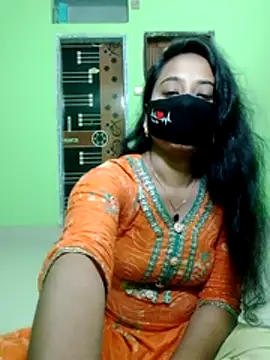 Snapshot of nova-2 chatting on February 5, 12:21 pm nova-2 online show from February 5, 12:21 pm