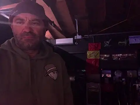 calimeatstick online show from April 12, 11:37 am