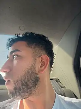 liam bronw online show from April 12, 8:25 pm