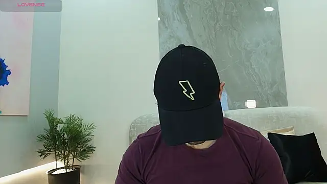 Snapshot of lorenzo_walker_1 chatting on June 13, 5:55 pm lorenzo walker 1 online show from June 13, 5:55 pm