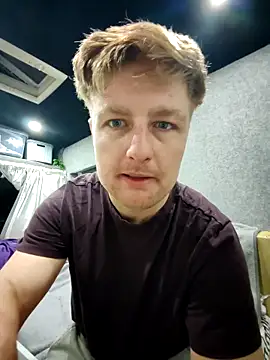 Xavier wolfx online show from February 22, 7:12 pm