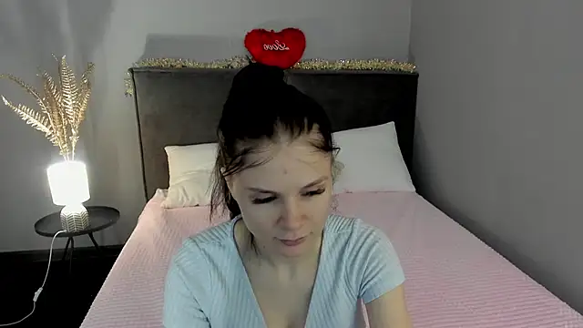 SkinyJoys online show from February 21, 2:01 am