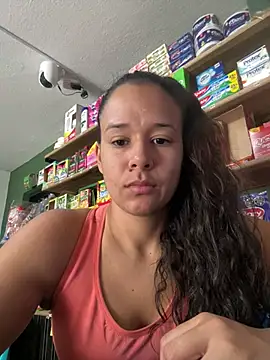 lannabellx online show from February 23, 1:30 pm