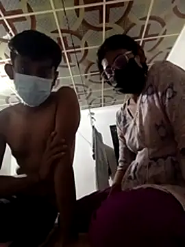 queenneha69 online show from April 3, 5:00 pm