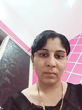 Snapshot of Hot_ree85 chatting on June 10, 11:42 am Hot ree85 online show from June 10, 11:42 am
