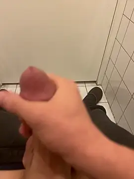 Majestik1 online show from February 5, 8:13 pm