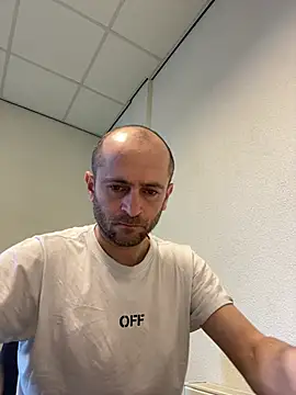 Majestik1 online show from April 19, 12:48 pm