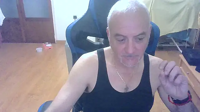 Antoniman9 online show from March 14, 12:39 am
