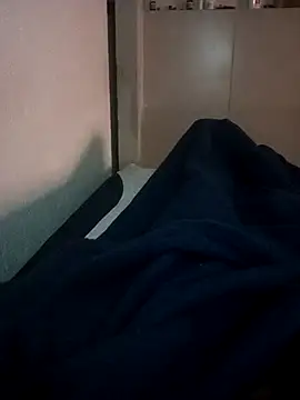 choocoolate online show from February 2, 2:43 am