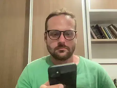 catarinenseputo online show from March 4, 11:33 pm