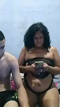 Isabel and Heckler online show from February 5, 11:09 pm