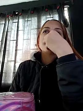 Snapshot of Ruby_hott chatting on February 3, 12:32 pm Ruby hott online show from February 3, 12:32 pm