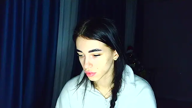 Vlada Elfie online show from January 17, 3:17 pm