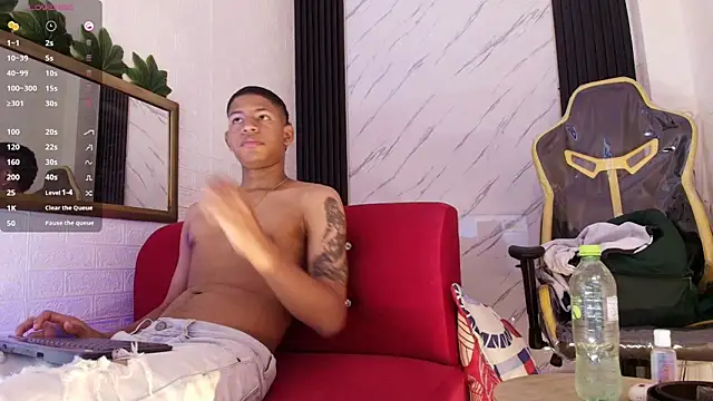  erick j online show from March 6, 8:38 pm