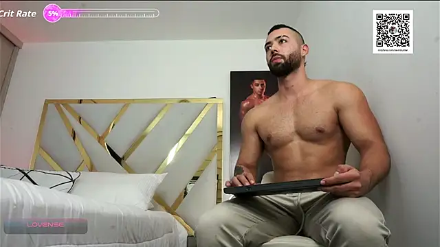 kyle collinz1 online show from June 14, 1:47 am