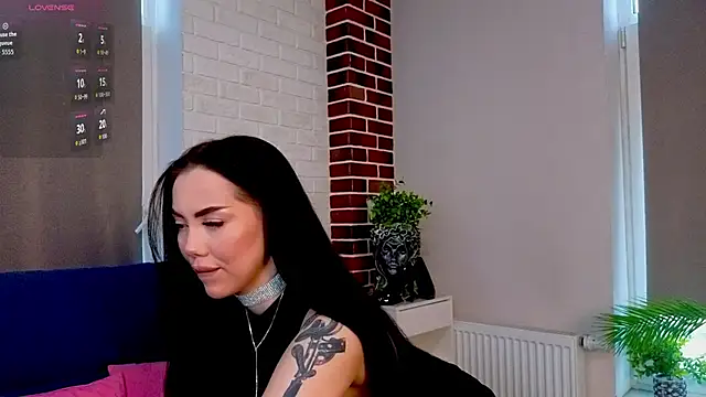 BobbyeClague online show from January 16, 9:35 am