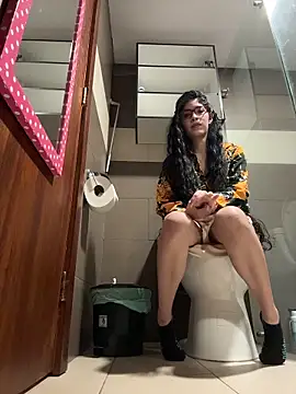 dani bela online show from March 10, 2:27 am