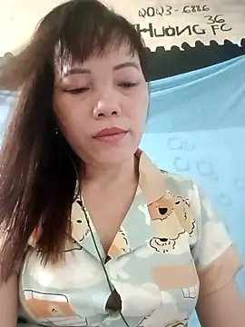 Snapshot of Sana-vn chatting on April 30, 6:53 am Sana-vn online show from April 30, 6:53 am