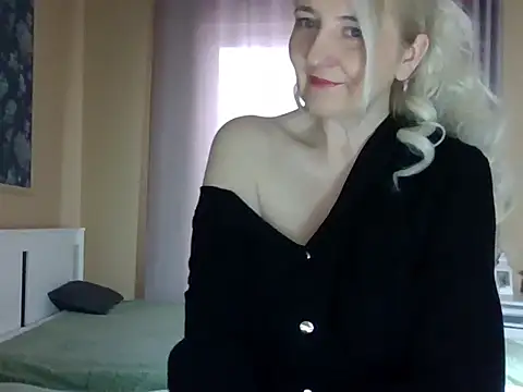 Snapshot of MELISSALive chatting on February 11, 9:47 am MELISSALive online show from February 11, 9:47 am