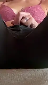 HiddenPleasureoff online show from January 7, 8:39 am