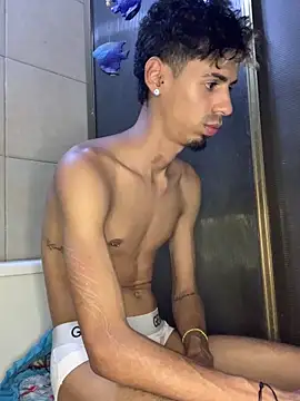 alexx 23cm online show from April 11, 5:12 am