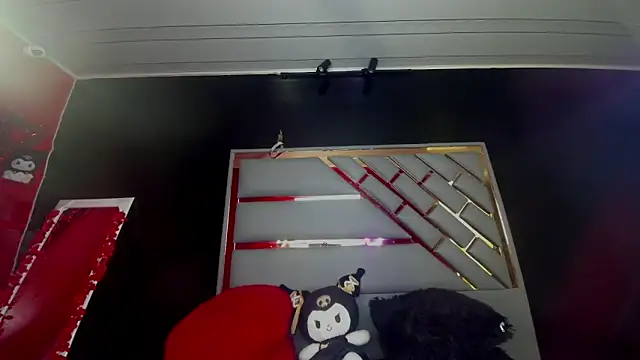 Clarita Hill online show from February 27, 8:53 pm