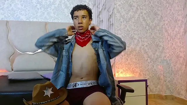 Snapshot of Zayn_tay chatting on January 15, 7:28 pm Zayn tay online show from January 15, 7:28 pm