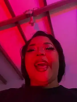 Isabella Belmont online show from February 24, 7:17 am