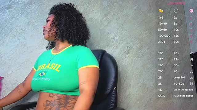 tanisha  lux online show from July 17, 3:24 am