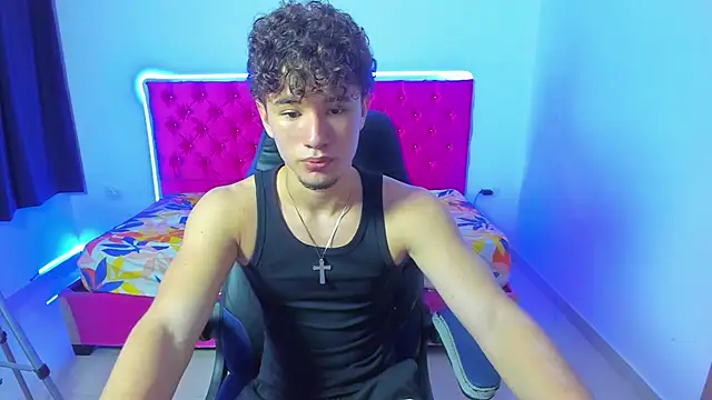 Snapshot of jean_burns chatting on January 15, 7:50 pm jean burns online show from January 15, 7:50 pm