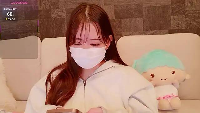 Mayu 000 online show from April 14, 1:17 pm