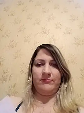 Stephania77727 online show from January 10, 6:31 pm