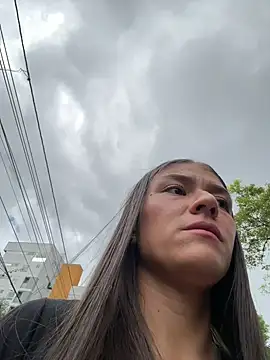 TaylorrHill online show from January 16, 7:40 pm