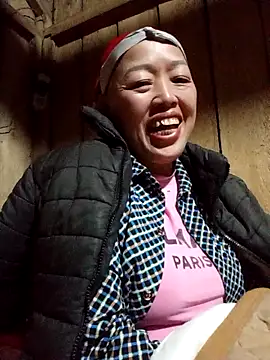 Agnes-baby online show from February 9, 12:42 pm