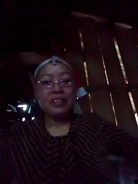 Agnes-baby online show from April 8, 11:10 am