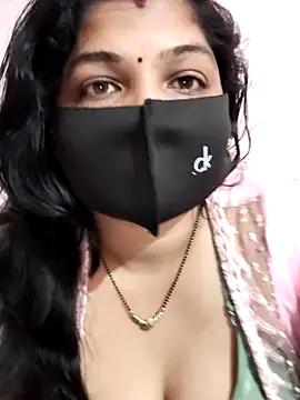 Snapshot of Romentic_lady chatting on February 7, 6:00 pm Romentic lady online show from February 7, 6:00 pm