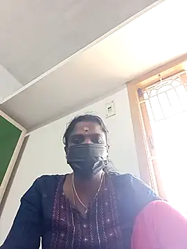 Snapshot of Tamil_Maha69 chatting on February 24, 8:45 am Tamil Maha69 online show from February 24, 8:45 am