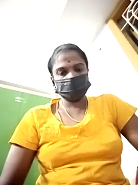 Snapshot of Tamil_Maha69 chatting on May 2, 5:51 pm Tamil Maha69 online show from May 2, 5:51 pm