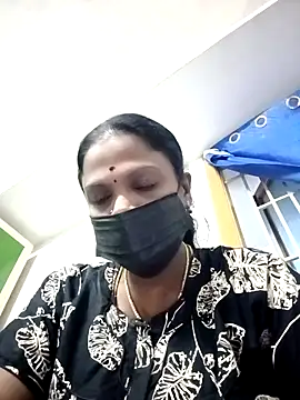 Snapshot of Tamil_Maha69 chatting on May 5, 12:29 am Tamil Maha69 online show from May 5, 12:29 am