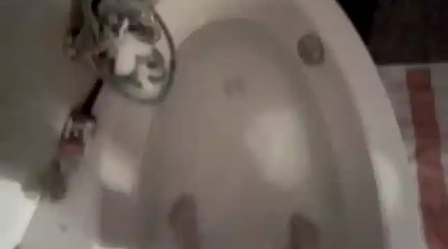 Snapshot of Erz84 chatting on March 5, 11:05 pm Erz84 online show from March 5, 11:05 pm