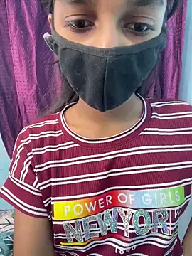 Snapshot of HotxAnamika chatting on February 10, 9:57 am HotxAnamika online show from February 10, 9:57 am