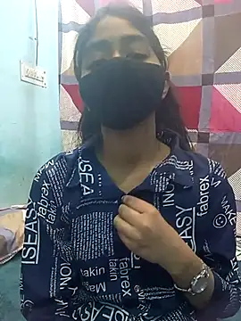 Snapshot of HotxMuskan chatting on February 16, 8:32 am HotxMuskan online show from February 16, 8:32 am